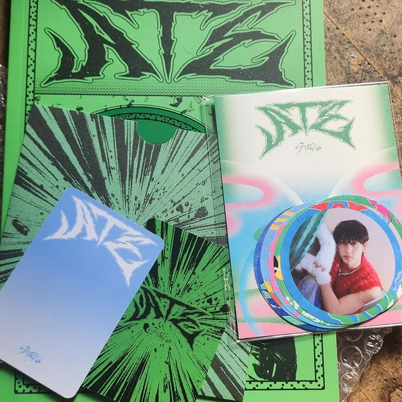 StrayKids ATE (Boom Ver.) - Picture 4 of 6